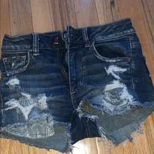 DARK BLUE AMERICAN EAGLE SHORTS SIZE 00